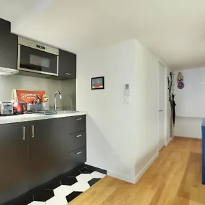 Apartment Le Marais By Prestige, Paris